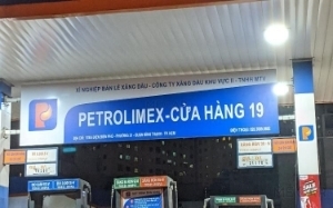 Cây xăng Petrolimex - Cửa hàng 19