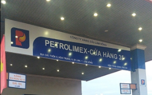 Cây xăng Petrolimex - Cửa hàng 35