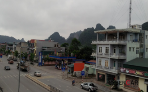 Cây xăng  trung tâm Quang Hanh