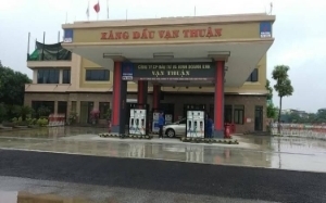 Cây xăng Vạn Thuận