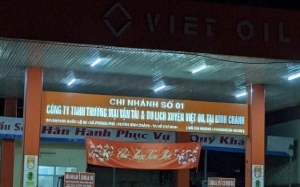 Cây xăng Viet Oil - Cửa hàng 1