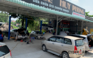 Garage Huy Phong