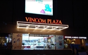 Hầm đậu xe Vincom Plaza Hùng Vương