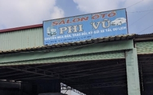 Salon Phi Vũ