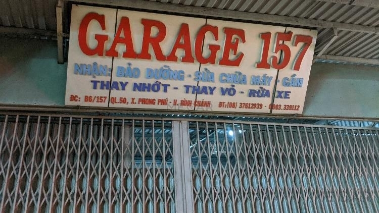 Garage 157