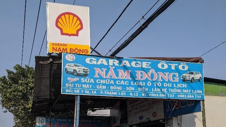Garage Năm Đông