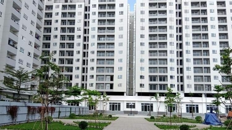 Hầm đậu xe chung cư Hiệp Thành Building