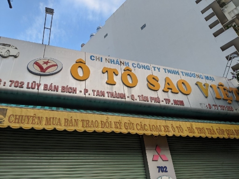 Salon Sao Việt